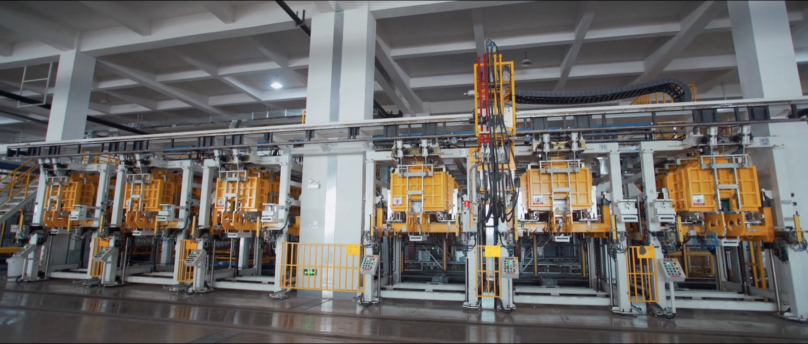 Commercial refrigeration factory assembly equipment